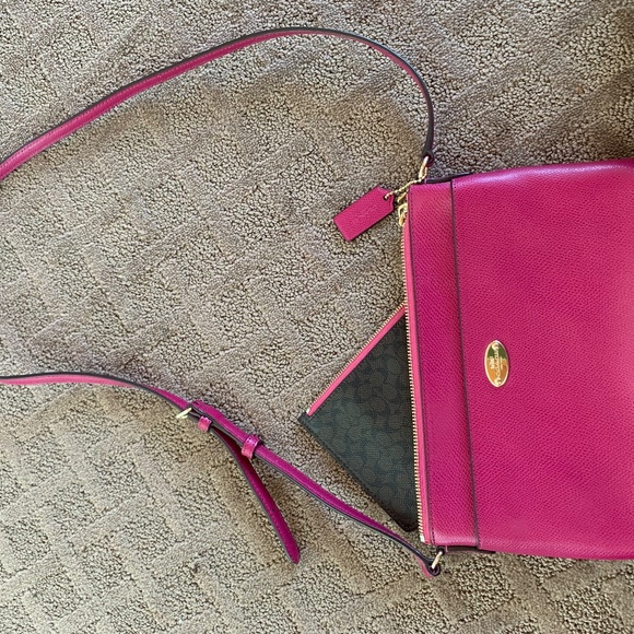 Coach Fuchsia Crossbody Bag with Bonus Wallet - Picture 5 of 5